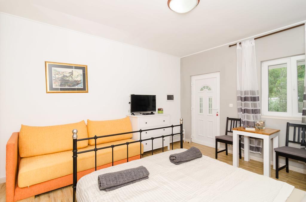 Apartments Porto Della Vita Okuklje Bagian luar foto